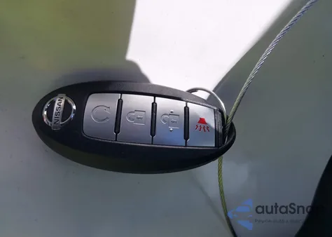 2020 Nissan Kicks Sr из США, поврежденный, VIN 3N1CP5DV8LL542632